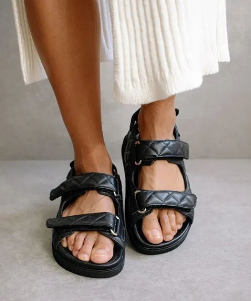 ALOHAS Sandals>Hook Loop Sandal Black