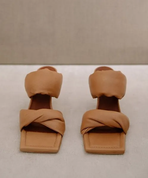 ALOHAS Sandals>Twist Strip Heel Camel