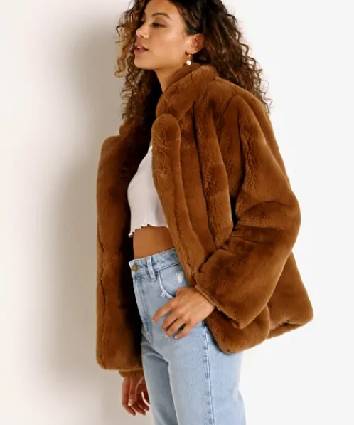 APPARIS Jackets>Manon Faux Fur Jacket Camel