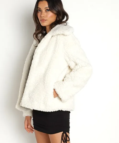 APPARIS Jackets>Tara Faux Shearling Coat Blanc