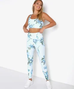 Beach Riot Sports Bras>Leah Sports Top Blue Floral