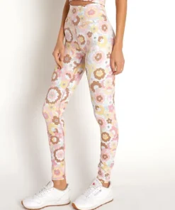 Beach Riot Bottoms><noscript><img width=