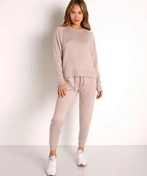 Beyond Yoga Pants | Bottoms>Cozy Fleece Lounge Around Midi Jogger Chai