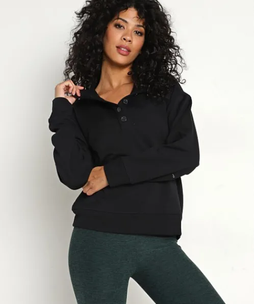 Beyond Yoga Knits>East Coast Button Pullover