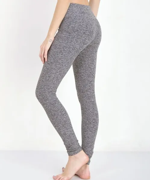 Beyond Yoga Bottoms>Long Essential Spacedye Legging Black White