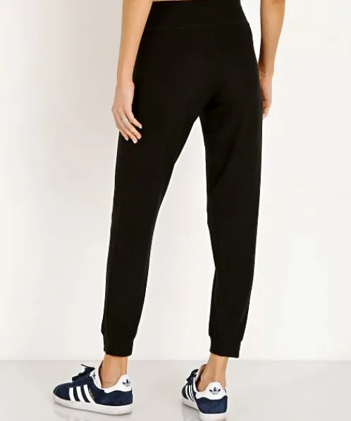 Beyond Yoga Bottoms>Lounge Around Midi Jogger Black