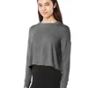 Beyond Yoga Tops>Luxe Lounger Cropped Pullover Heather Grey