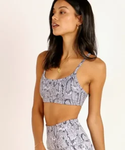 Beyond Yoga Sports Bras><noscript><img width=