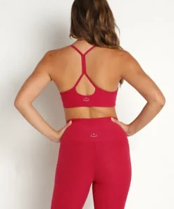 Beyond Yoga Sports Bras><noscript><img width=