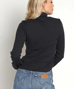 Beyond Yoga Tops><noscript><img width=