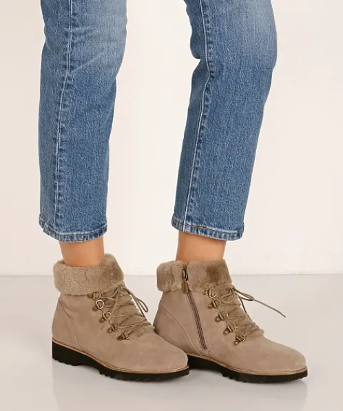 Blondo Boots>Rachael Waterproof Boot Mushroom Suede