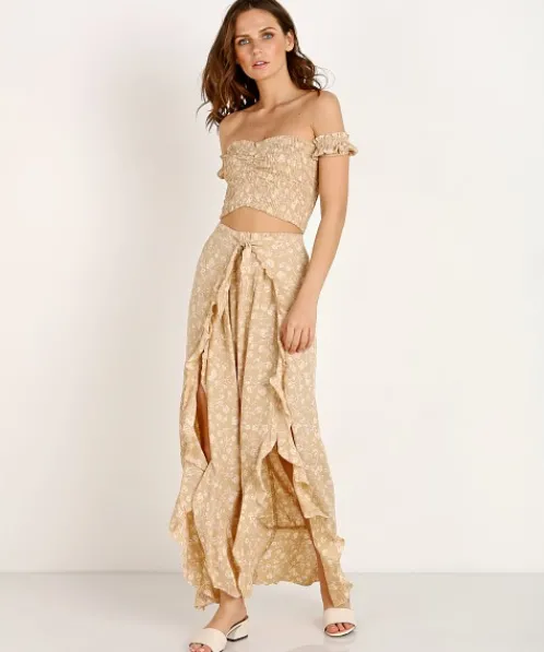Blue Life Pants>Ruffle Culotte Blushing Gardens Taupe