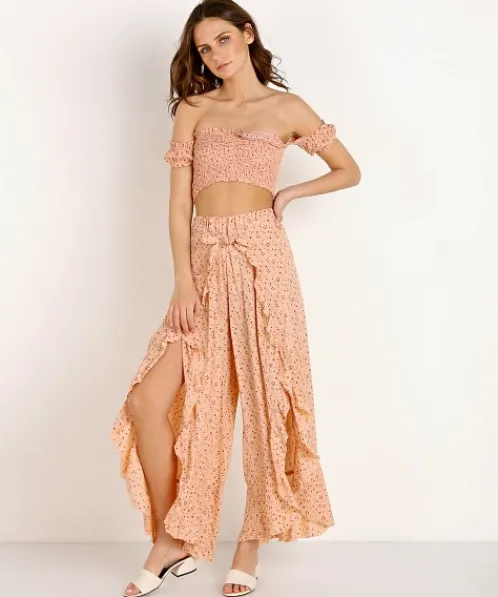Blue Life Tops>Secret Crush Smocked Top Fantasy Ditsy Petal