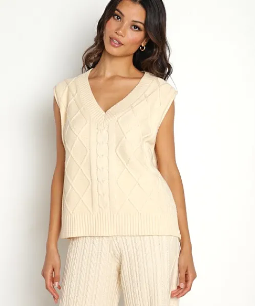Callahan Knits>Chelle Cable Knit Vest Cream