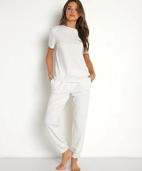 Calvin Klein Pants>Modern Cotton Jogger Snow Heather