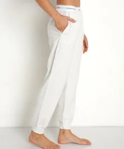 Calvin Klein Pants><noscript><img width=