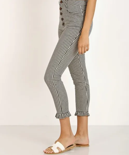 Capulet Pants>Etoile Ruffle Bottom Pant Black Gingham