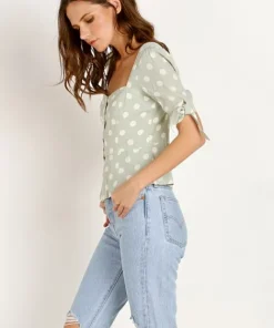 Capulet Tops><noscript><img width=