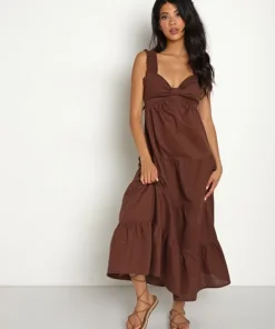 Charlie Holiday Dresses>Diana Midi Dress Chocolate