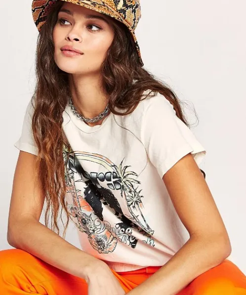 Daydreamer Tops>The Doors Venice Beach Girlfriend Tee Stone Vintage