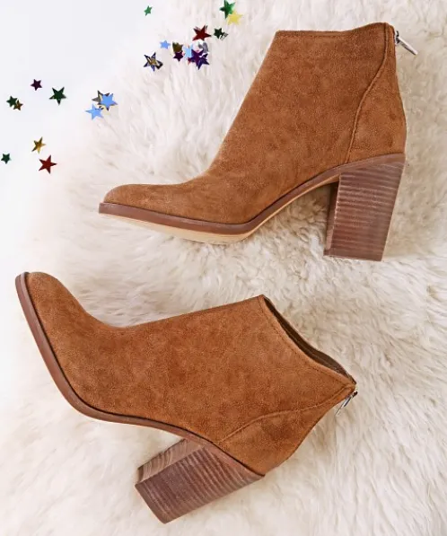Dolce Vita Boots>Stevie Bootie Dark Brown