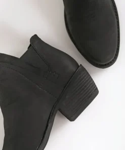 Dolce Vita Boots><noscript><img width=