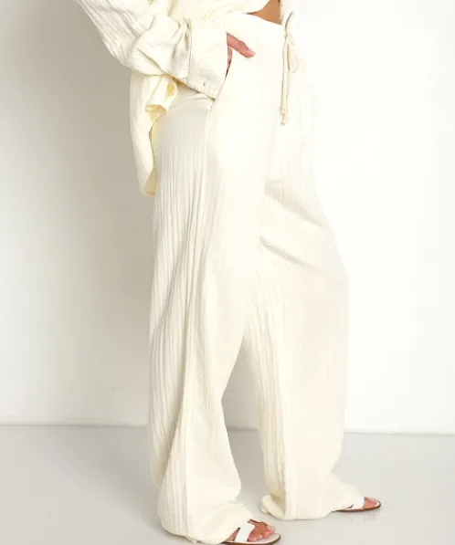 DONNI. Pants>Bubble Pant Cream