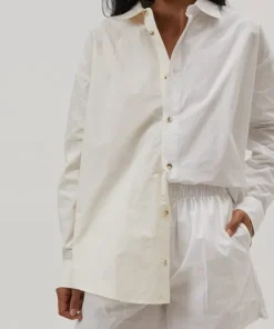 DONNI. Tops>Duo Pop Button Down Powder/Creme