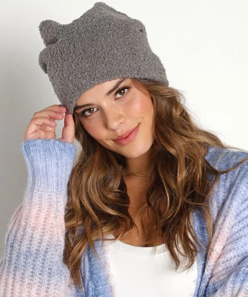 DONNI. Accessories>Sherpa Beanie Grey w/ Pearl
