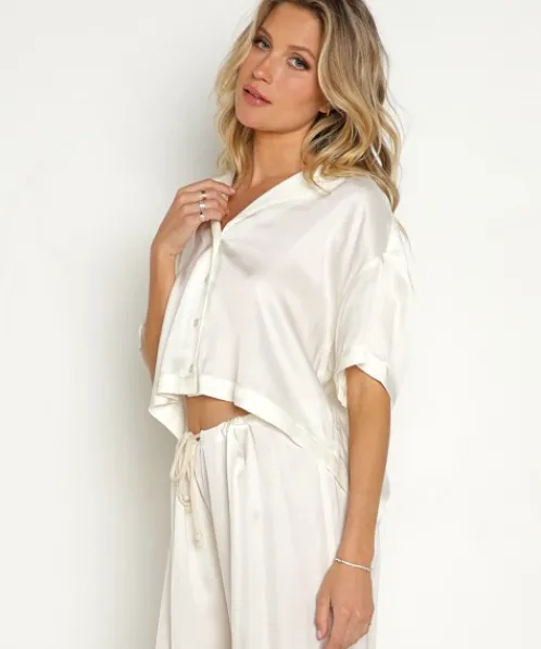 DONNI. Tops>Silky Short Sleeve Creme