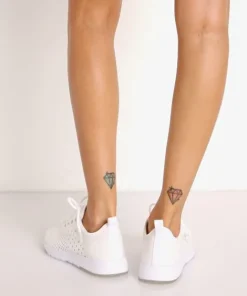 EMU Australia Sneakers><noscript><img width=
