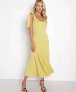 En Saison Dresses>Midi Dress Godets Yellow