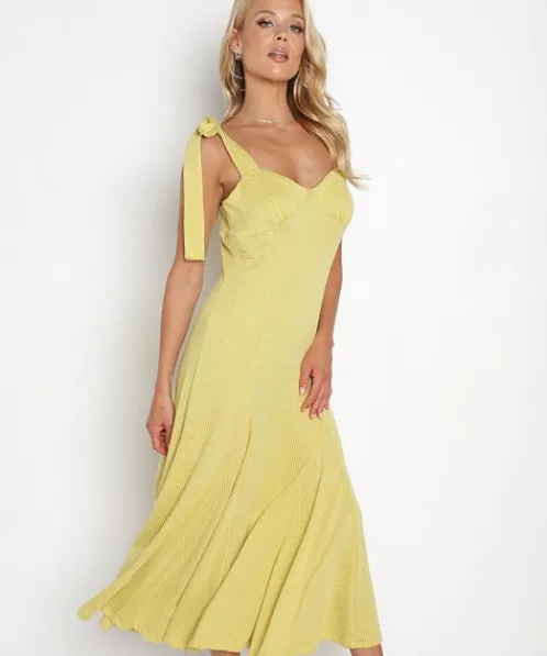 En Saison Dresses>Midi Dress Godets Yellow