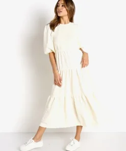 En Saison Dresses>Smocked Tiered Dress Yellow