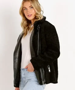 Heartloom Jackets><noscript><img width=