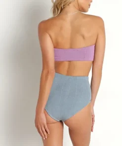 Hunza G Bikinis><noscript><img width=