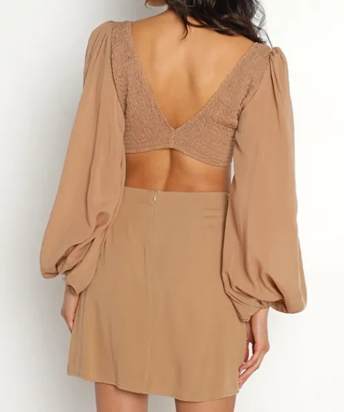 Indah Tops>Biru Crop Long Sleeve Mocha