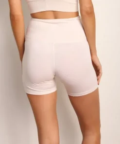 Indah Shorts><noscript><img width=