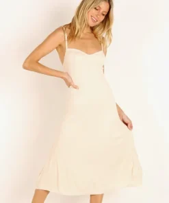 Indah Dresses>Little Lies Midi Dress Opal