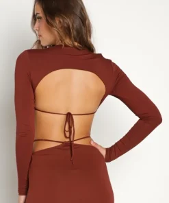 Indah Tops><noscript><img width=