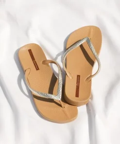 Ipanema Flip Flops | Sandals><noscript><img width=