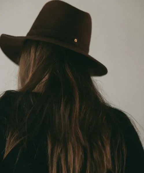 Janessa Leone Accessories>Emerson Packable Hat Wool Brown