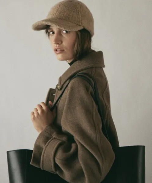 Janessa Leone Accessories>Paige Hat Beige