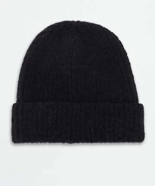 Janessa Leone Accessories>Piper Beanie Black