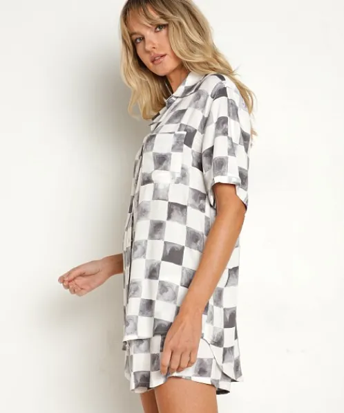 Jen's Pirate Booty Tops>Ocean Front Kapalua Mens Shirt Silver Check