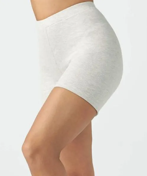 Joah Brown Shorts>Midi Flex Rib Short Pearl Grey