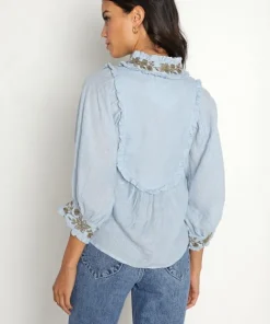 Kinga Csilla Tops><noscript><img width=
