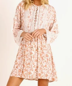 KIVARI Dresses><noscript><img width=