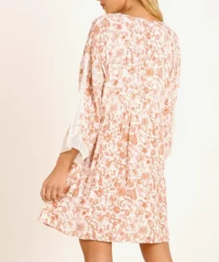KIVARI Dresses><noscript><img width=