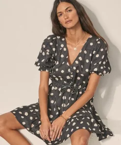 KIVARI Dresses>Frida Babydoll Mini Dress Navy Shell